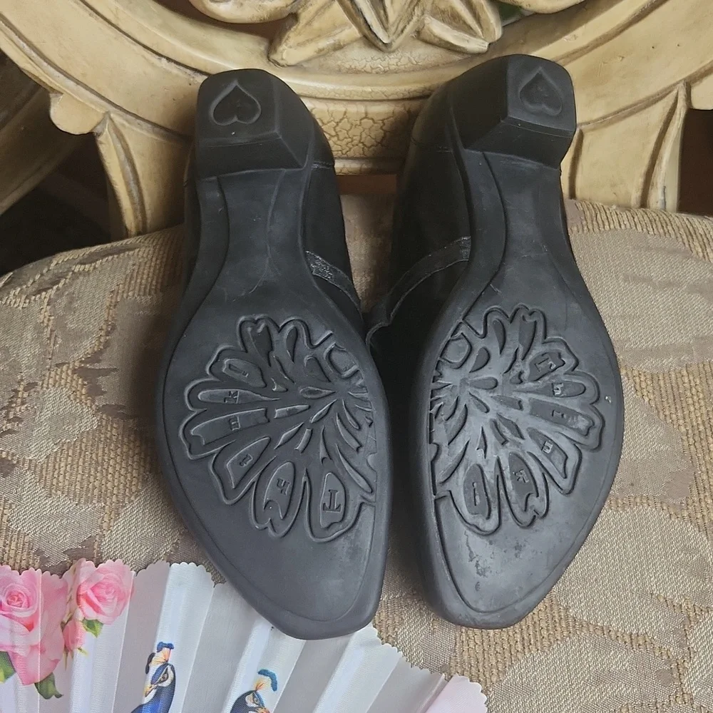 Think! Mary Jane shoes - Picture 7 of 12
